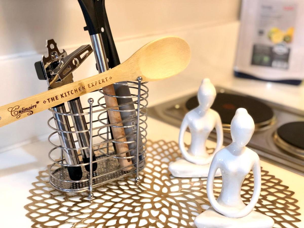 Air Residence 1Br With Balcony Free Netflix And Disney Plus Маніла Екстер'єр фото