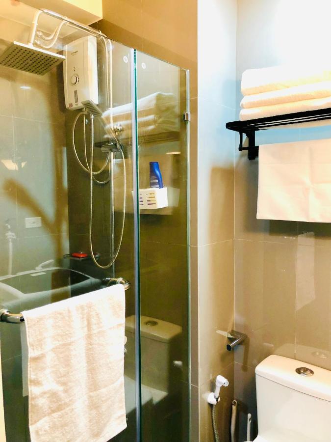 Air Residence 1Br With Balcony Free Netflix And Disney Plus Маніла Екстер'єр фото